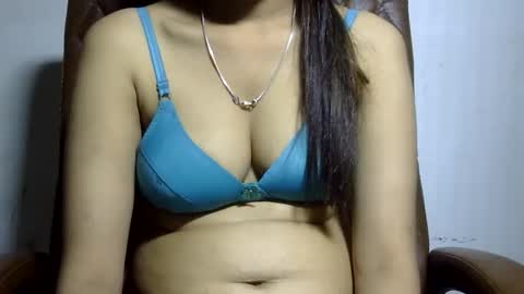 Snapshot of ishika_ishu chatting on June 2026 06:43:01 PM ishika_ishu online show from June 2026 06:43:01 PM