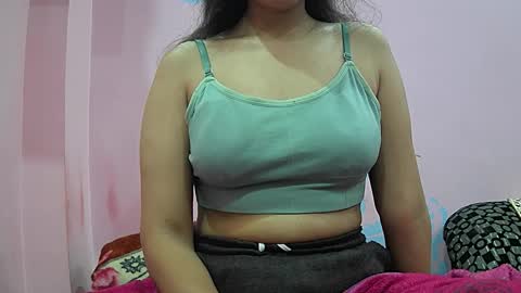 ishika_singh_ online show from February 2026 02:52:02 AM