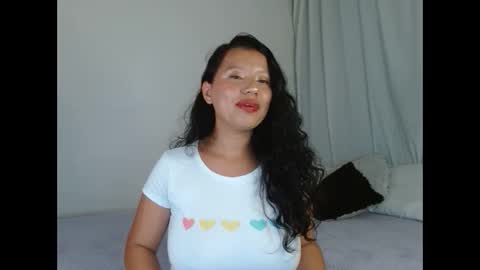 Isis  online show from February 2025 10:54:01 PM