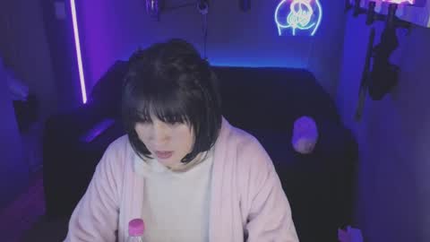 Ana Maria online show from February 2025 02:07:01 AM