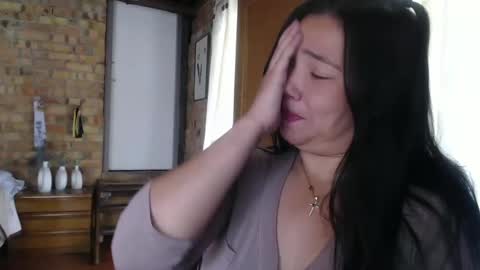 isis online show from November 2025 02:55:02 PM