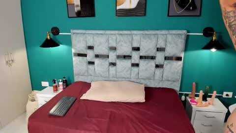 iskracanela online show from January 2026 03:11:02 AM