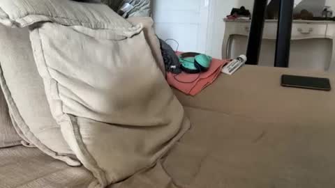 islandforfun online show from July 2026 01:59:02 PM