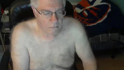 Snapshot of islesman22 chatting on September 2025 09:32:01 AM islesman22 online show from September 2025 09:32:01 AM