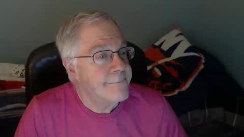 Snapshot of islesman22 chatting on September 2025 11:21:01 PM islesman22 online show from September 2025 11:21:01 PM