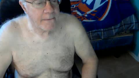 islesman22 online show from June 2026 11:13:01 AM
