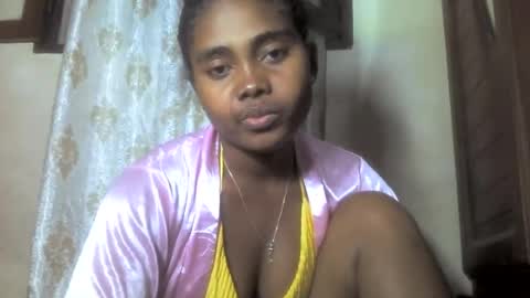 ismayrah online show from July 2026 05:04:02 PM