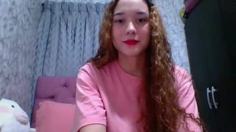 Snapshot of issa30213 chatting on January 2025 02:19:01 AM Issa online show from January 2025 02:19:01 AM