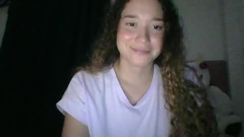Snapshot of issa30213 chatting on May 2026 01:10:01 AM Issa online show from May 2026 01:10:01 AM
