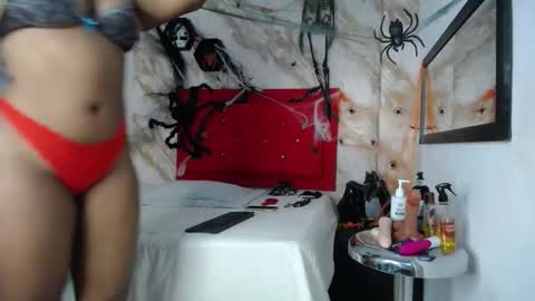 issa online show from November 2025 12:49:01 PM