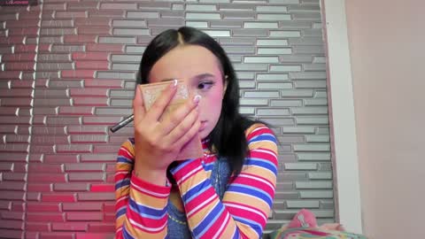 I S S A B E L A Igissaa ax    Xlittleissa  online show from December 2024 02:10:02 PM