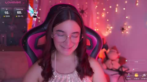 ISSA  online show from October 2025 05:11:01 PM