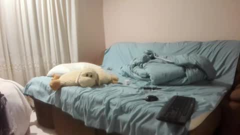 Issabelle online show from November 2025 06:46:01 AM