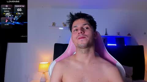 Snapshot of issac_james chatting on November 2025 03:23:02 AM Issac online show from November 2025 03:23:02 AM