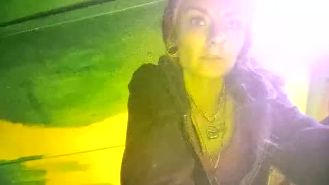 Snapshot of issyamazin667 chatting on November 2025 10:11:02 PM Girlnextdoor online show from November 2025 10:11:02 PM