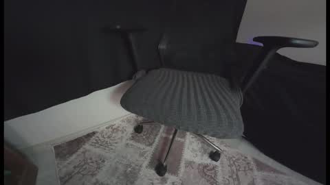 Snapshot of istanbullian chatting on November 2025 11:38:02 AM erdem online show from November 2025 11:38:02 AM