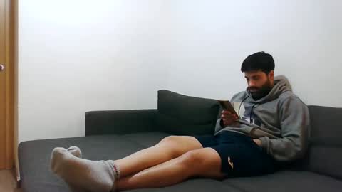 Snapshot of italianboybcn chatting on January 2025 01:15:02 AM italianboybcn online show from January 2025 01:15:02 AM