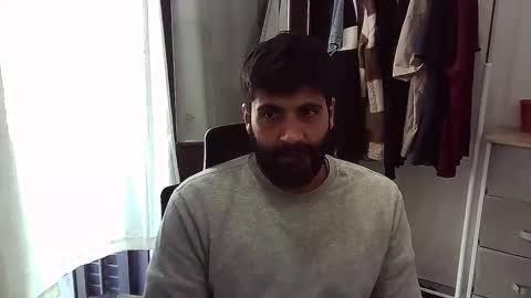 Snapshot of italianboybcn chatting on November 2025 01:34:02 PM italianboybcn online show from November 2025 01:34:02 PM