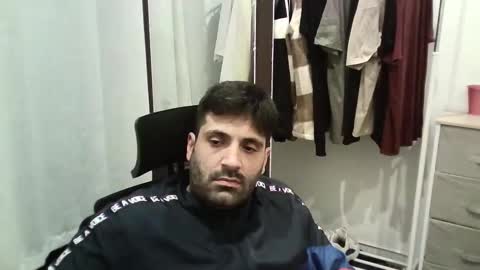 Snapshot of italianboybcn chatting on November 2025 09:15:01 PM italianboybcn online show from November 2025 09:15:01 PM