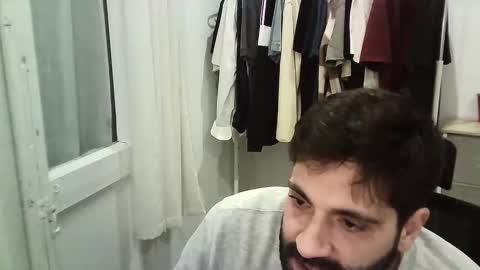 Snapshot of italianboybcn chatting on November 2025 07:02:02 PM italianboybcn online show from November 2025 07:02:02 PM