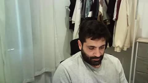 Snapshot of italianboybcn chatting on November 2025 08:46:02 AM italianboybcn online show from November 2025 08:46:02 AM