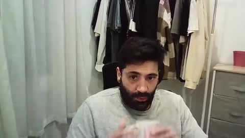 Snapshot of italianboybcn chatting on November 2025 06:46:02 AM italianboybcn online show from November 2025 06:46:02 AM