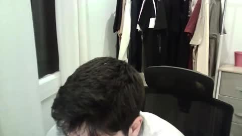 Snapshot of italianboybcn chatting on December 2025 07:08:02 PM italianboybcn online show from December 2025 07:08:02 PM