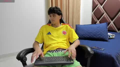 ithan_hot online show from June 2026 03:49:01 AM