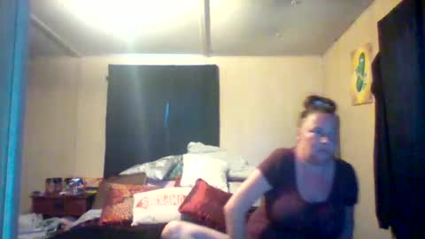 Snapshot of its_kimber chatting on May 2026 02:22:01 PM its kimber online show from May 2026 02:22:01 PM