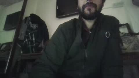 Snapshot of its_me_2323 chatting on February 2025 07:15:01 AM its_me_2323 online show from February 2025 07:15:01 AM