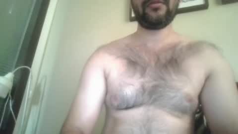 Snapshot of its_me_2323 chatting on December 2025 03:37:02 AM its_me_2323 online show from December 2025 03:37:02 AM