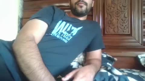 its_me_2323 online show from May 2026 05:24:01 AM