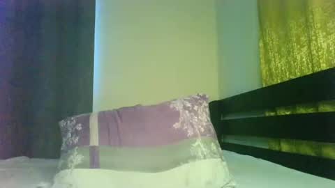 its_natasha online show from February 2025 05:05:01 AM