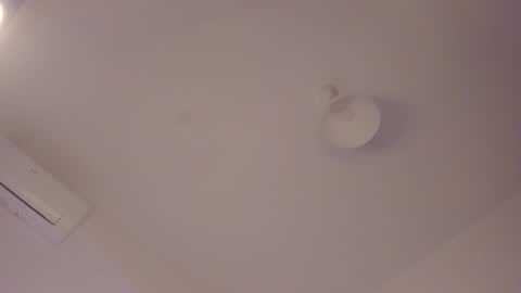 Isabella online show from November 2025 01:10:02 PM