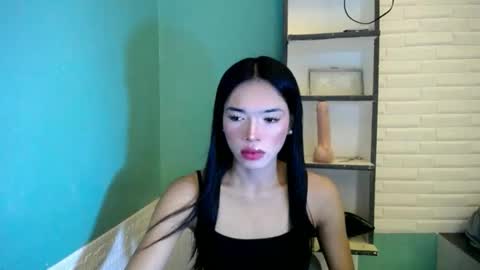 Francine online show from April 2026 08:06:01 AM