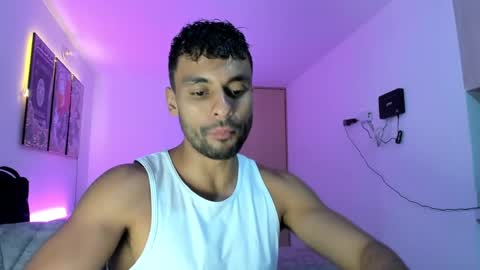 Snapshot of itsgeo1111 chatting on March 2025 03:46:02 AM CALL ME GEO online show from March 2025 03:46:02 AM