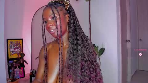 Snapshot of itslau_ chatting on March 2025 10:00:02 AM lau online show from March 2025 10:00:02 AM