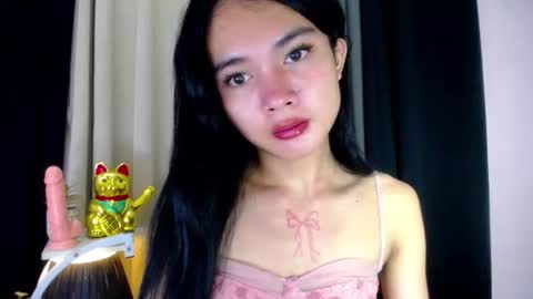 itsmeloveypinay online show from November 2025 06:30:01 PM