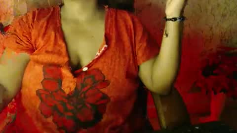 Snapshot of itsmiradesire chatting on May 2026 03:28:02 PM Mira online show from May 2026 03:28:02 PM