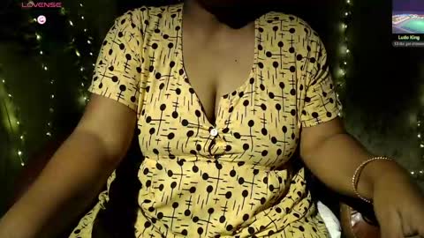 Snapshot of itsmiradesire chatting on May 2026 08:25:01 PM Mira online show from May 2026 08:25:01 PM