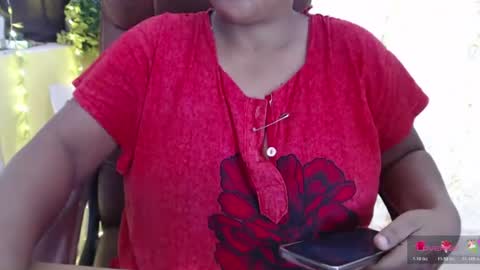 Snapshot of itsmiradesire chatting on July 2026 10:10:01 AM Mira online show from July 2026 10:10:01 AM