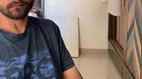 Snapshot of itsmylife021 chatting on November 2025 08:47:02 AM Raje online show from November 2025 08:47:02 AM