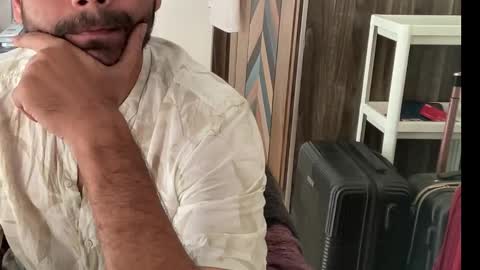 Snapshot of itsmylife021 chatting on November 2025 10:46:02 AM Raje online show from November 2025 10:46:02 AM