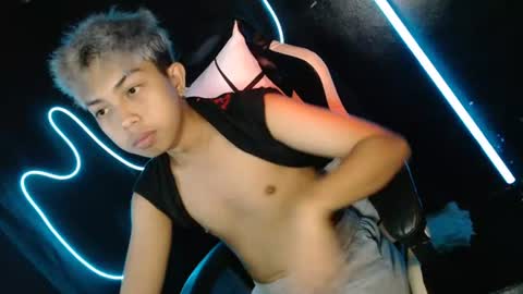 Snapshot of itsyourcummerboy_xx chatting on July 2026 02:54:01 PM Kyle online show from July 2026 02:54:01 PM