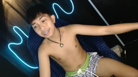 Snapshot of itsyourcummerboy_xx chatting on July 2026 02:10:01 PM Kyle online show from July 2026 02:10:01 PM