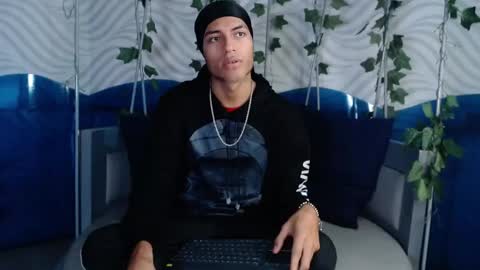 itszairen online show from March 2026 05:44:01 AM