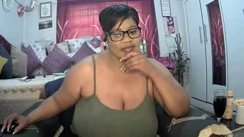 itumeleng74 online show from February 2025 02:09:02 PM