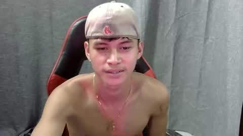 itzme_john online show from April 2026 12:17:02 PM