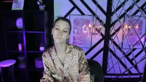 Snapshot of iva_bananas chatting on October 2025 01:48:02 PM Iva online show from October 2025 01:48:02 PM