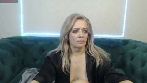 ivanacharm online show from January 2025 10:41:01 AM